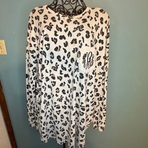 Leopard Print Long Sleeve Top